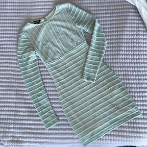 Mint green body con long sleeve Bebe dress